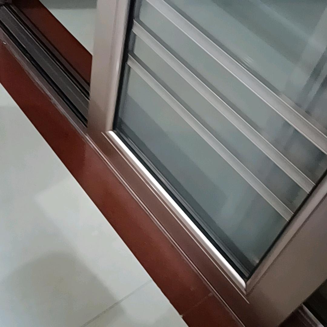 婷姐手办佰货铺