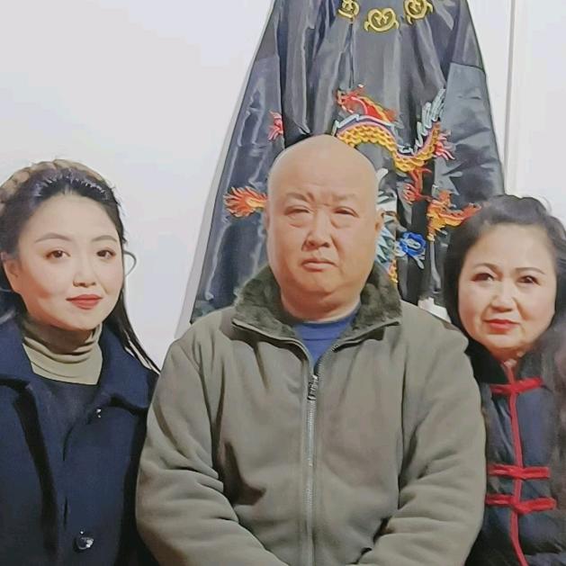 戏曲小黑妞