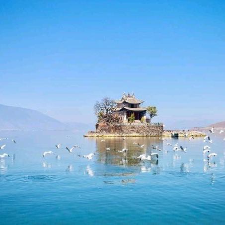 、  用心成就未来