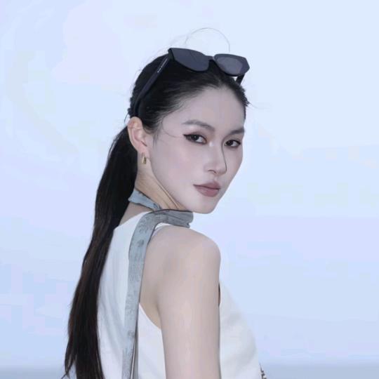 张琪的穿搭技巧