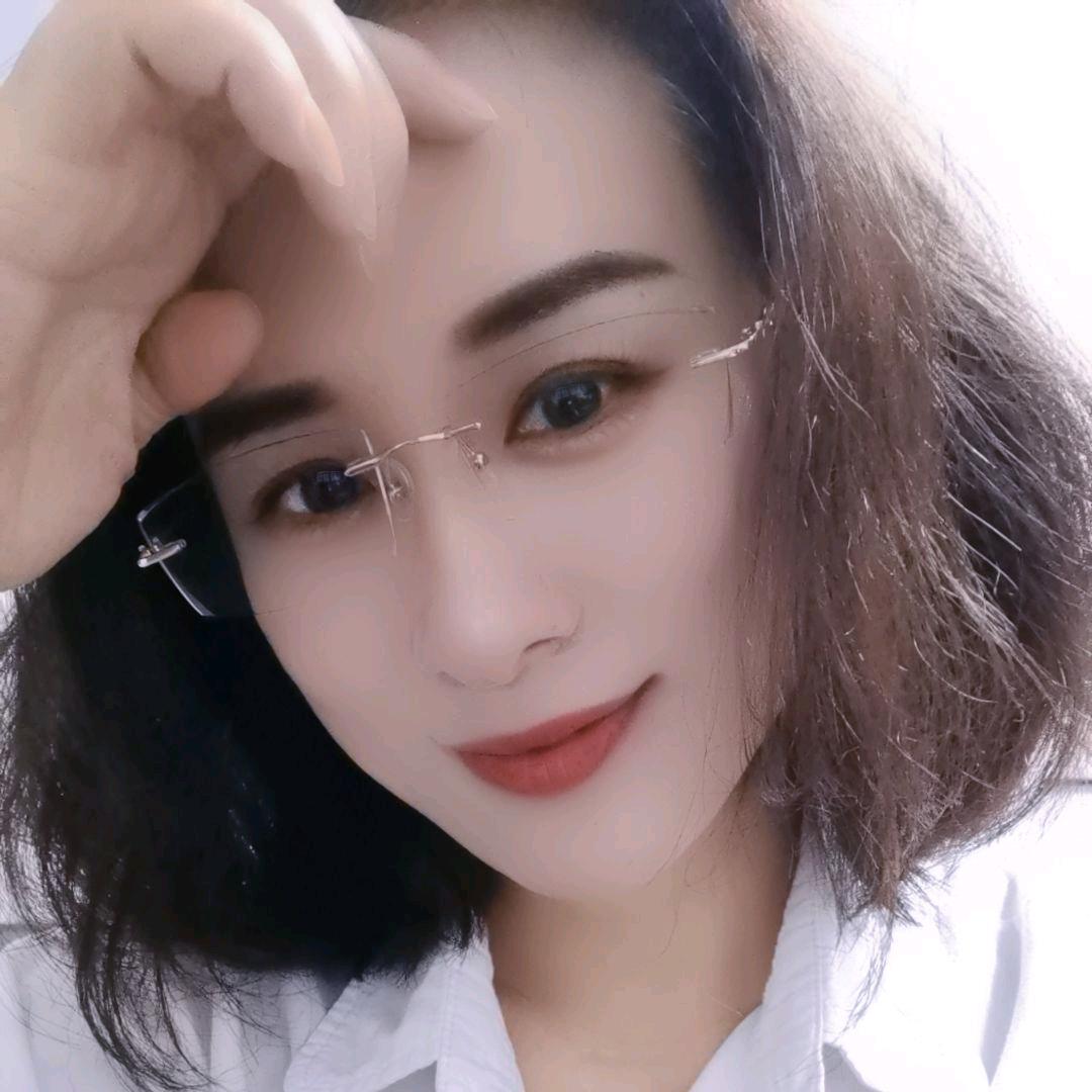 小洁💫