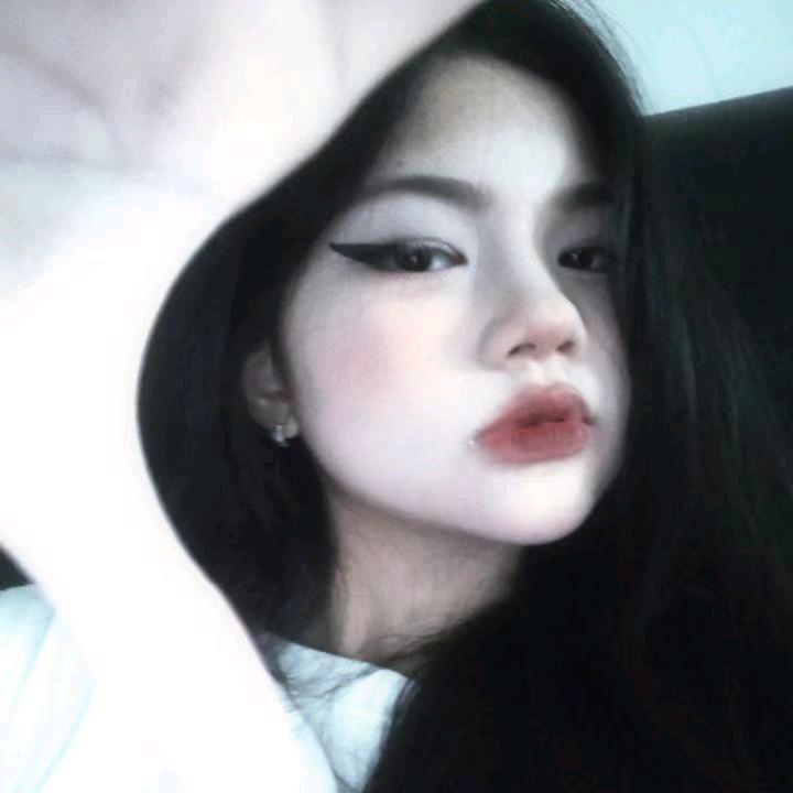 柚柚切克闹