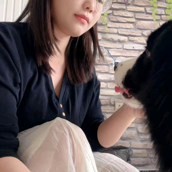 小倩养狗