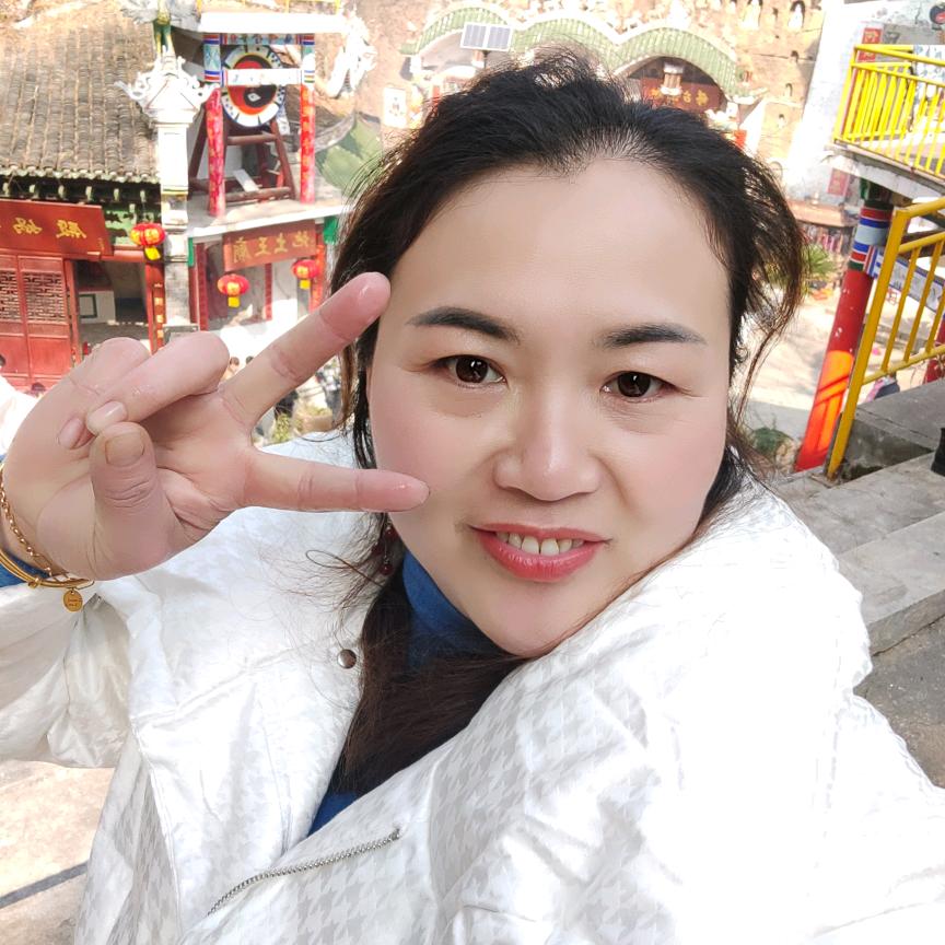 带刺玫瑰。