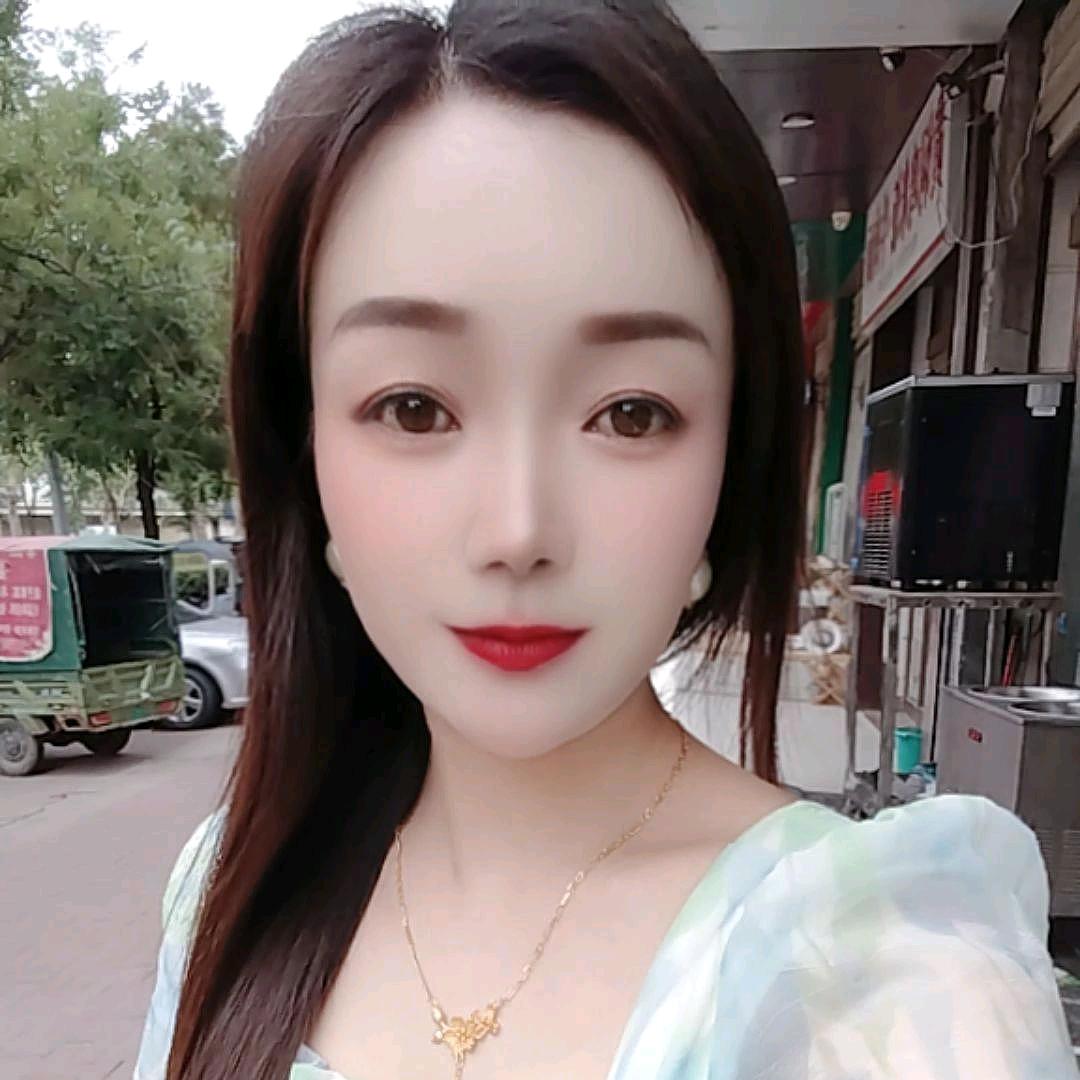 微笑释怀🍒🍒🩷🩷