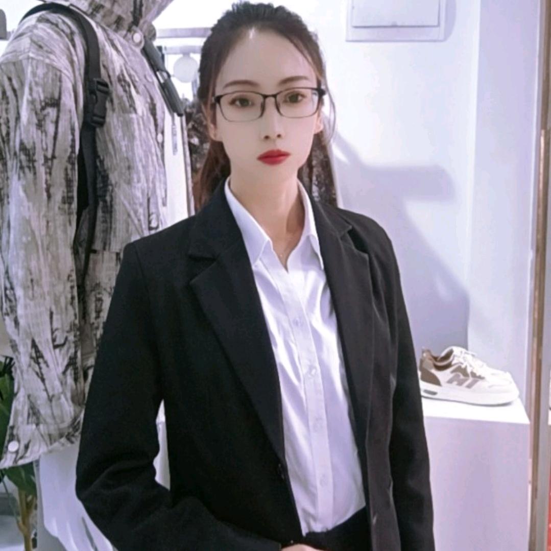 利川DD时尚男装谭姐