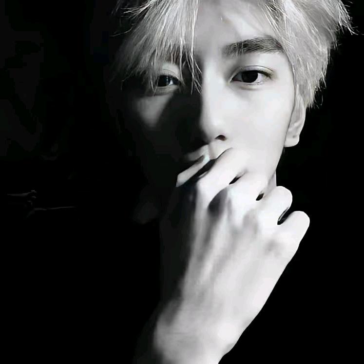 记忆连同泪水一同模糊