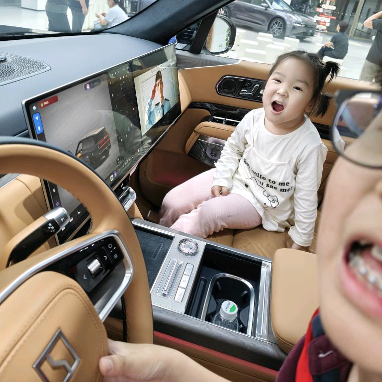 乐乐与笑笑的日常