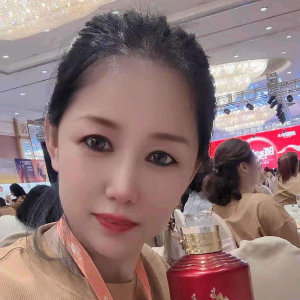 商都新一系衣品店