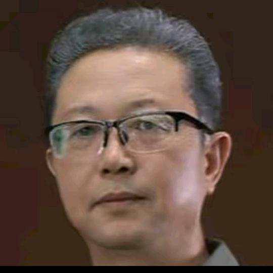 白发老李女装