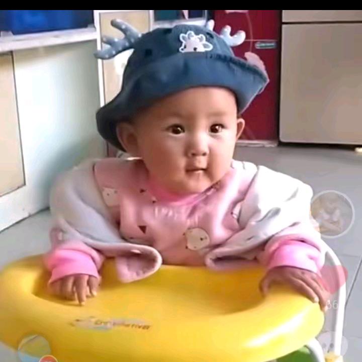 记录一家五口的生活