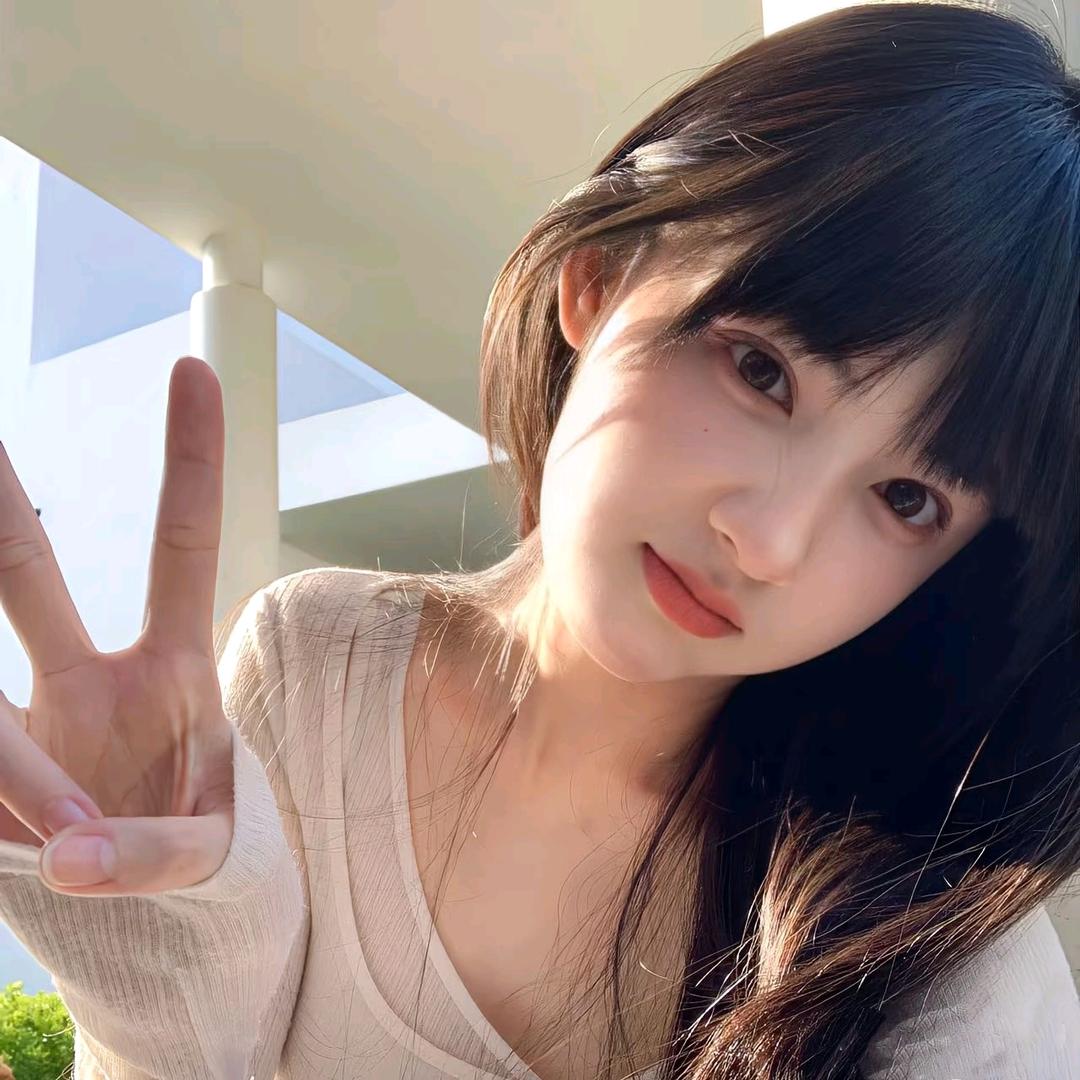 冰糖雪李女士.