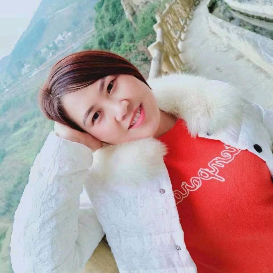 红花岗区北京路佰伦服装