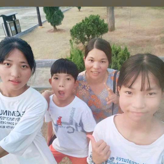 @余生不将就何家姑娘🧡ྀི💛ྀི❤️