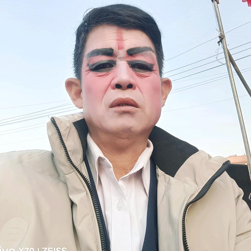 ♥半༻疯¥半༺傻♥半神经༻