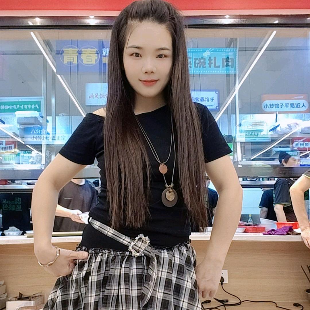 小亚亚