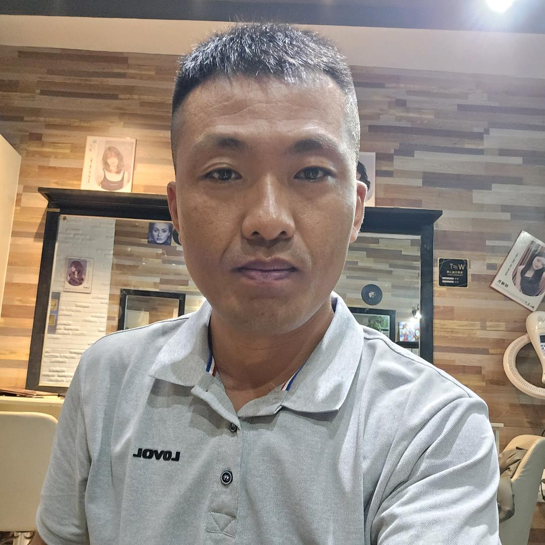 济宁专业挖掘机维修 小柴