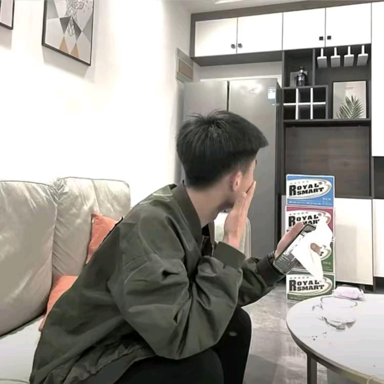 别总哭.