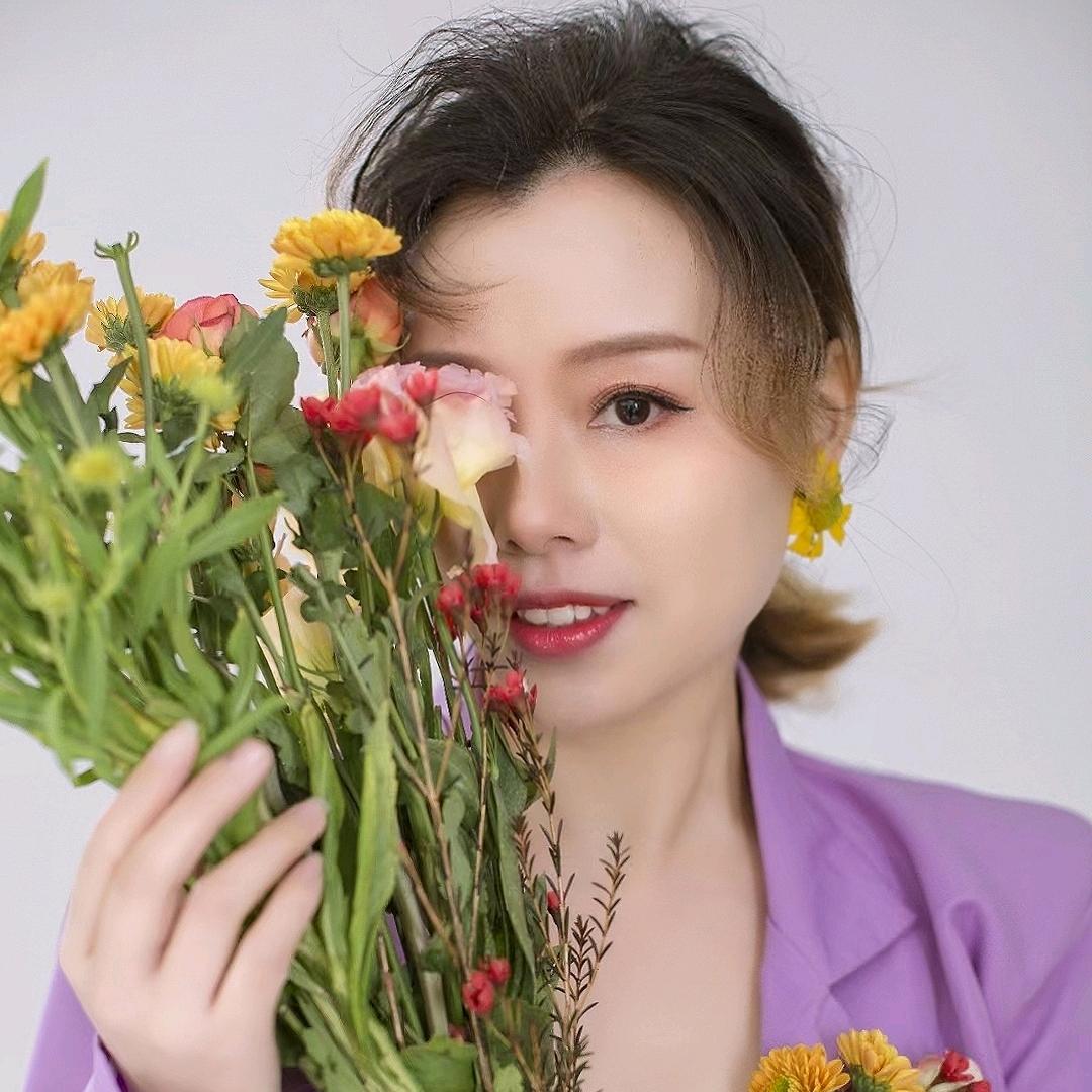 小娅娅