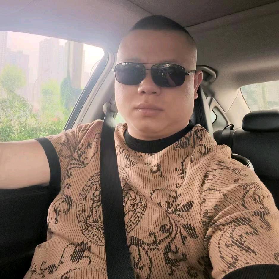 在东莞安装中央空调通风排风的吴勇波