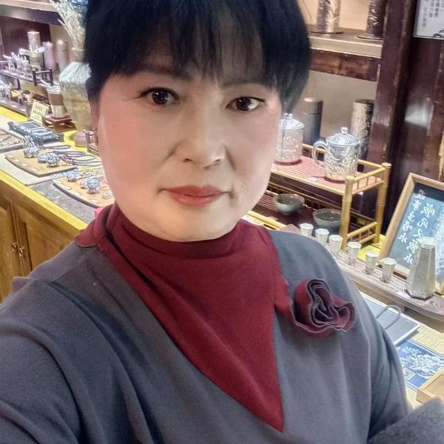 我是一个千年的雪莲