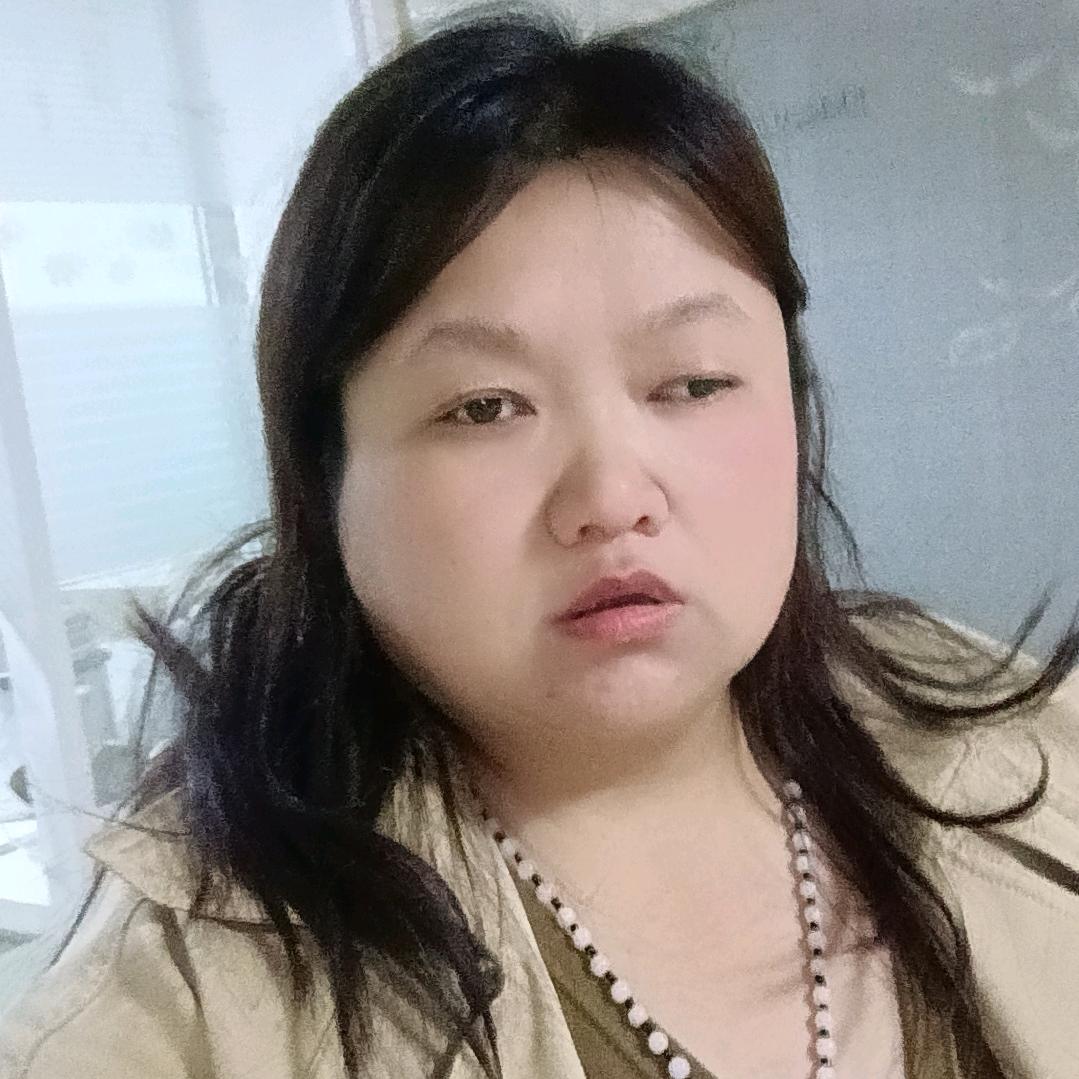 马利娟仲褛村老家美女