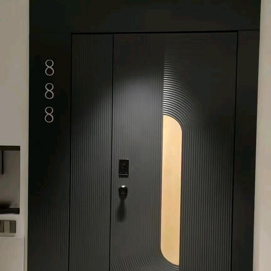 成都防盗门大型仓储中心