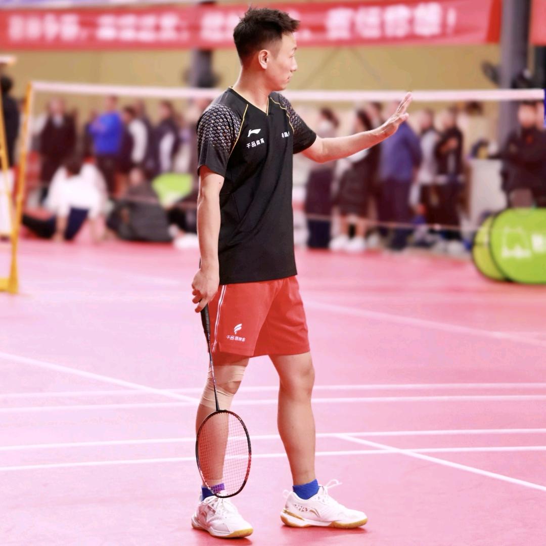 千品的柳钢（招教练）