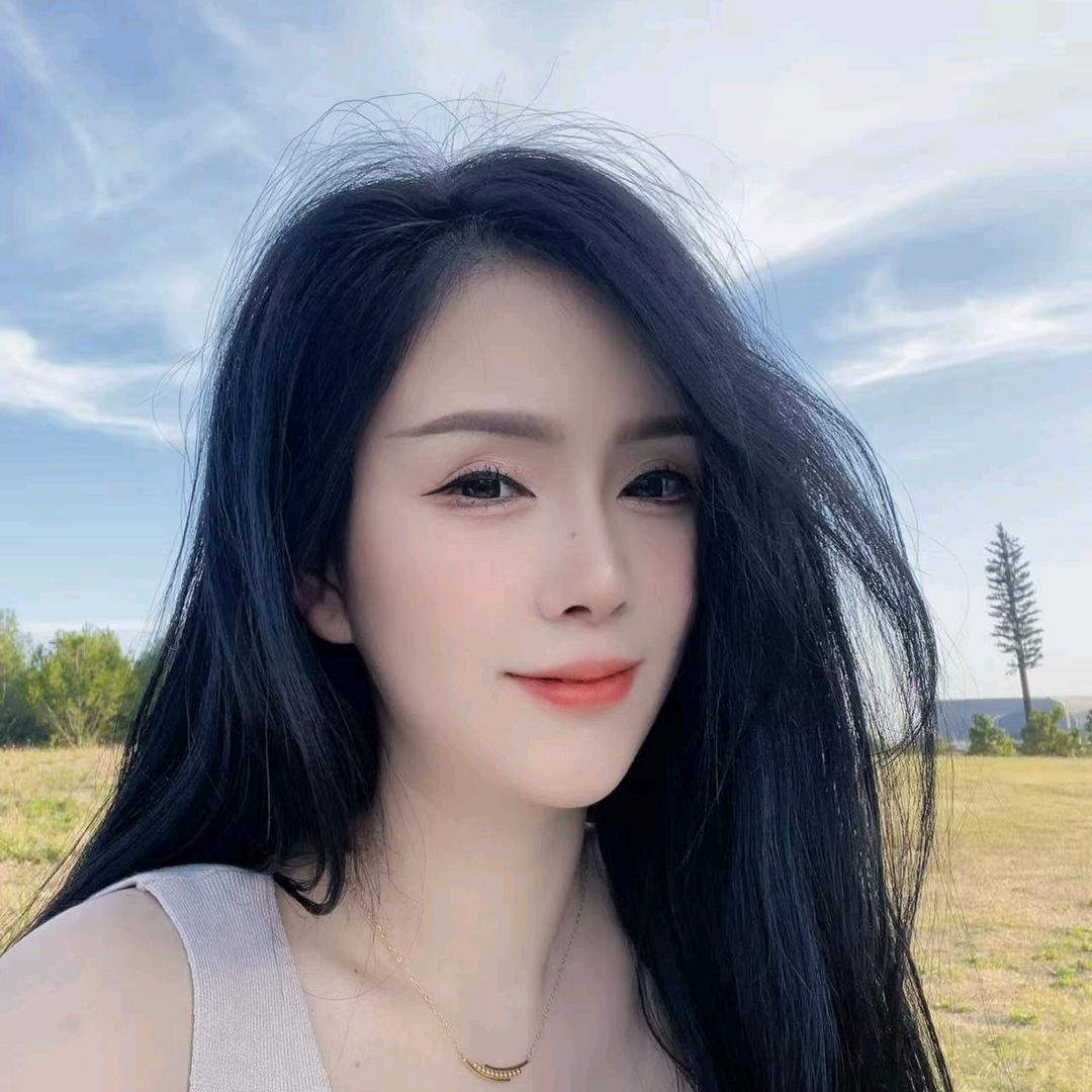 李李轻奢女裤