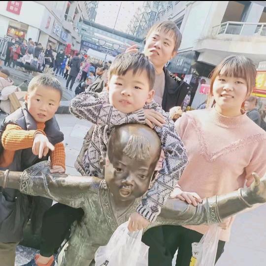 祝楼乡长城门业