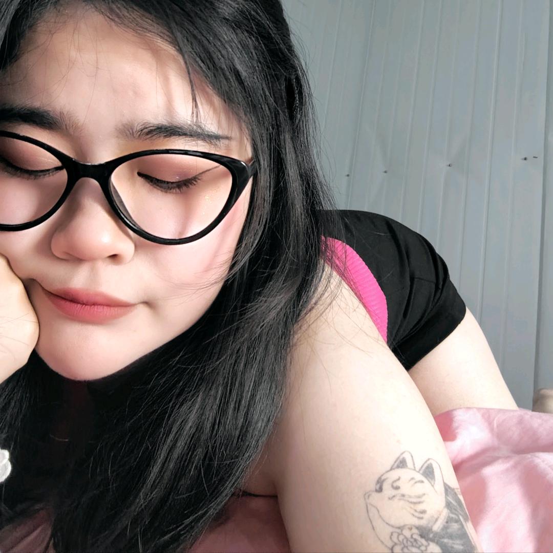 桃桃+米朵香料调剂工厂