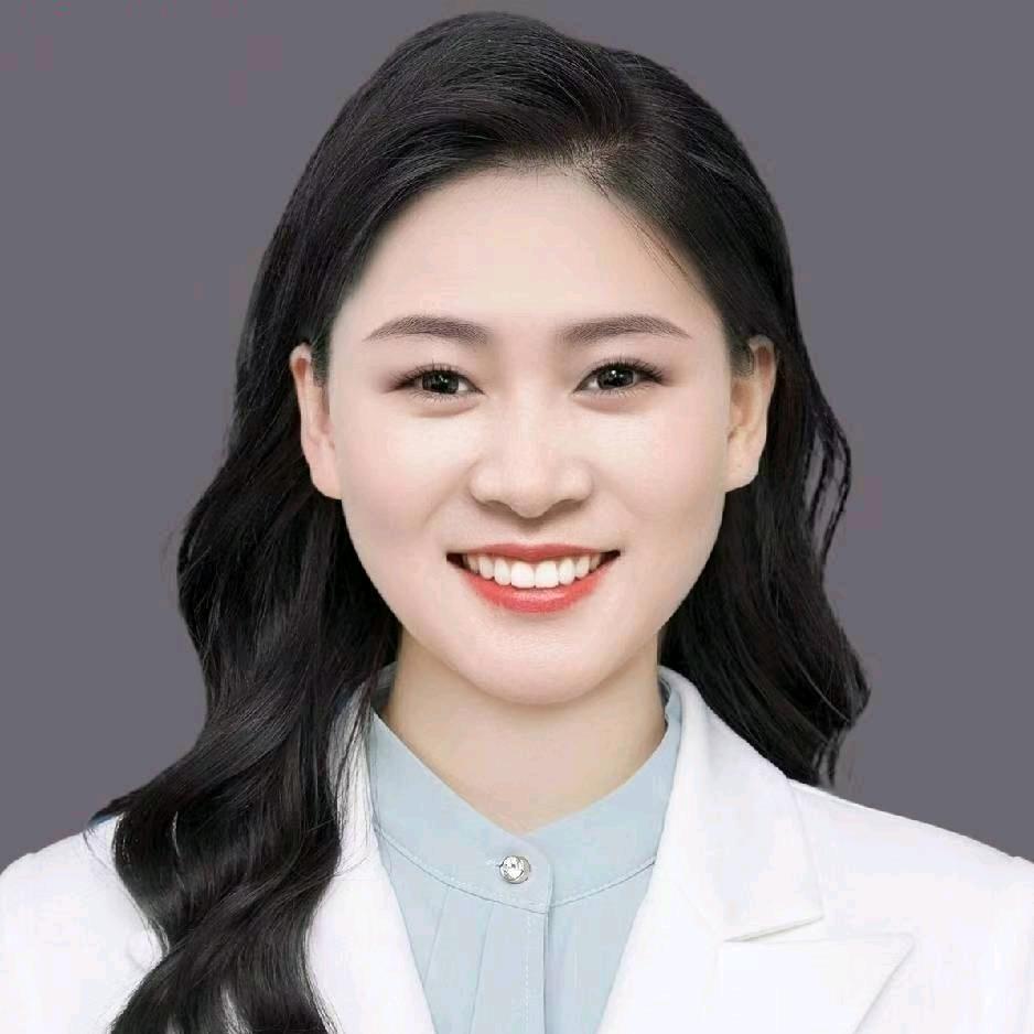Lisa专注家庭教育