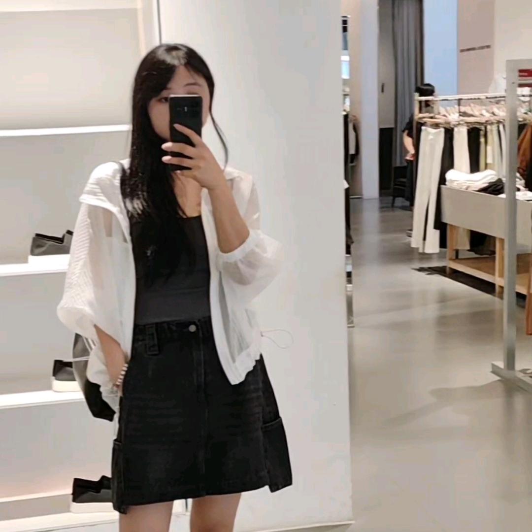 刘美兰BSIJA(洪山万科广场店)