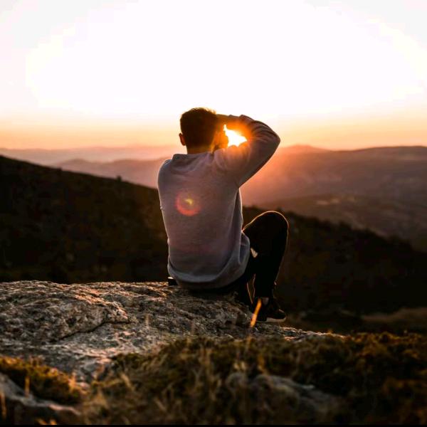 @好物分享官小石