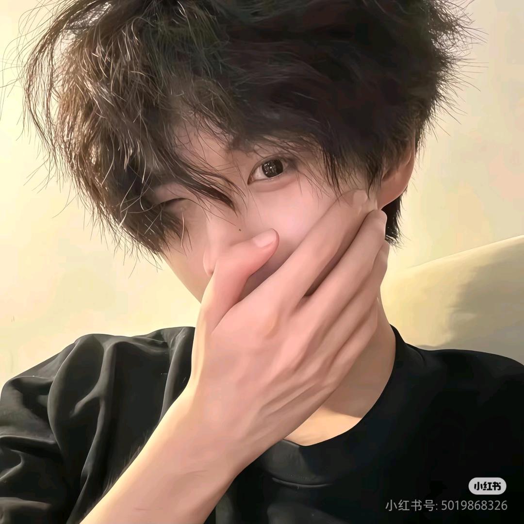 是小周呀