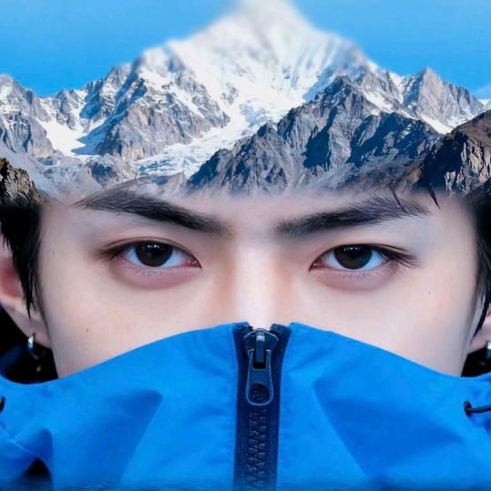 ⁰⃚⃙̴༝ ⁰⃚⃙̴ 云朵是只猫