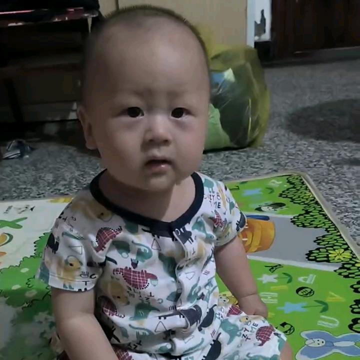 张微影