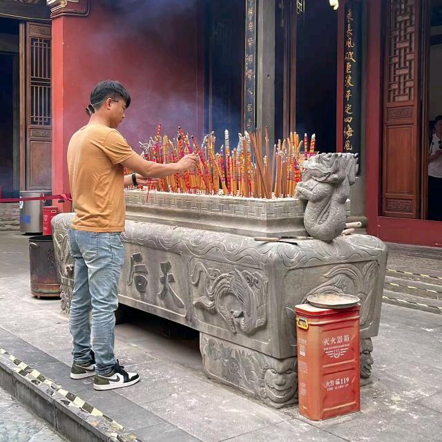 活着就是生活