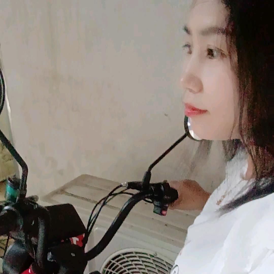 圆脸姐姐