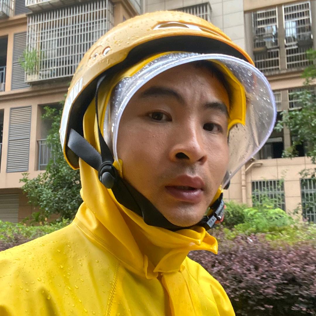 外卖小祝  在努力