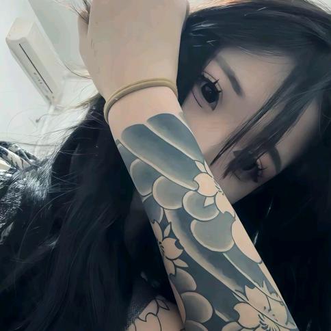 爱哭的胆小鬼˃̣̣̥᷄⌓˂̣̣̥᷅