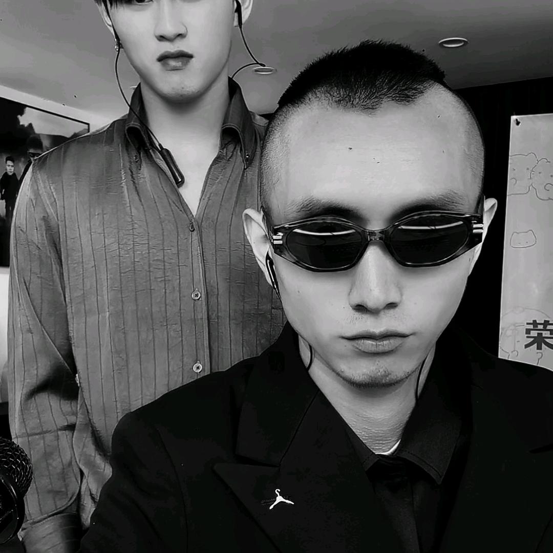 潮男（五星挑战家）