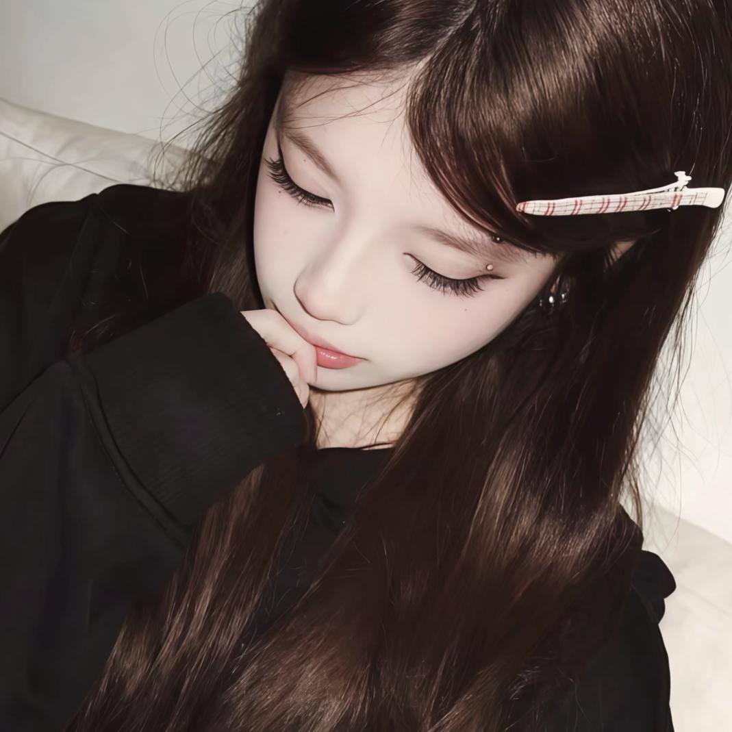 爱吃饭饭的小狗૮₍つ﹏ɵ̷̥̥᷅ ₎ა