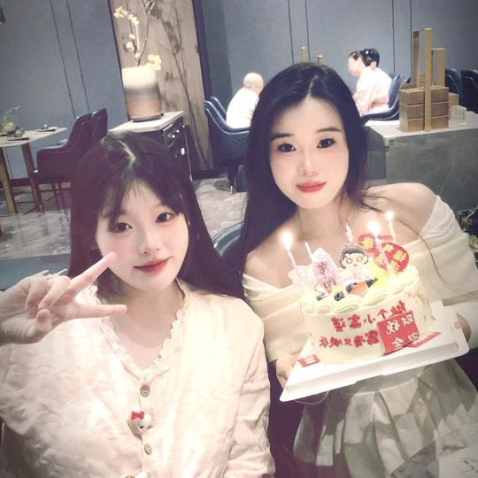 我有两个小棉袄