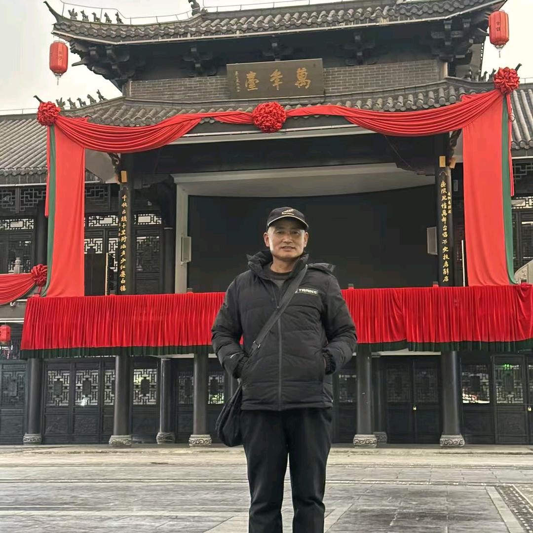 🎋做自己的光🍁🍂不需要太亮🌺🎋