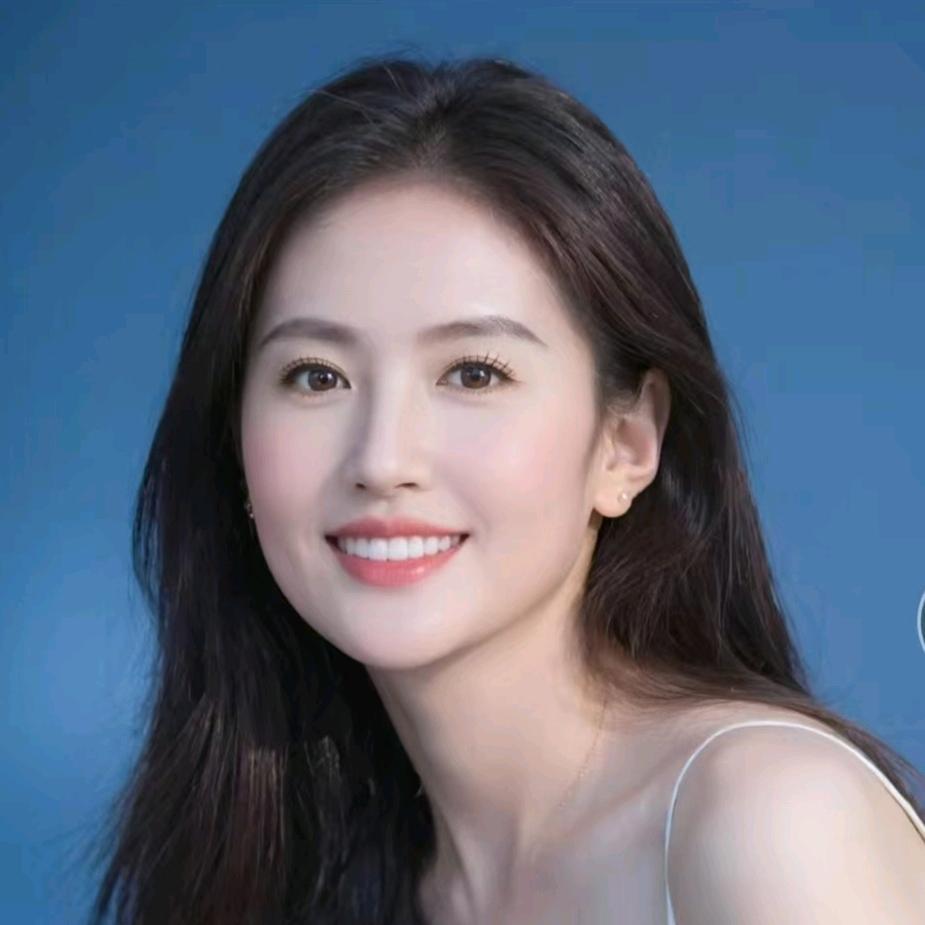 王冠（米多姐）