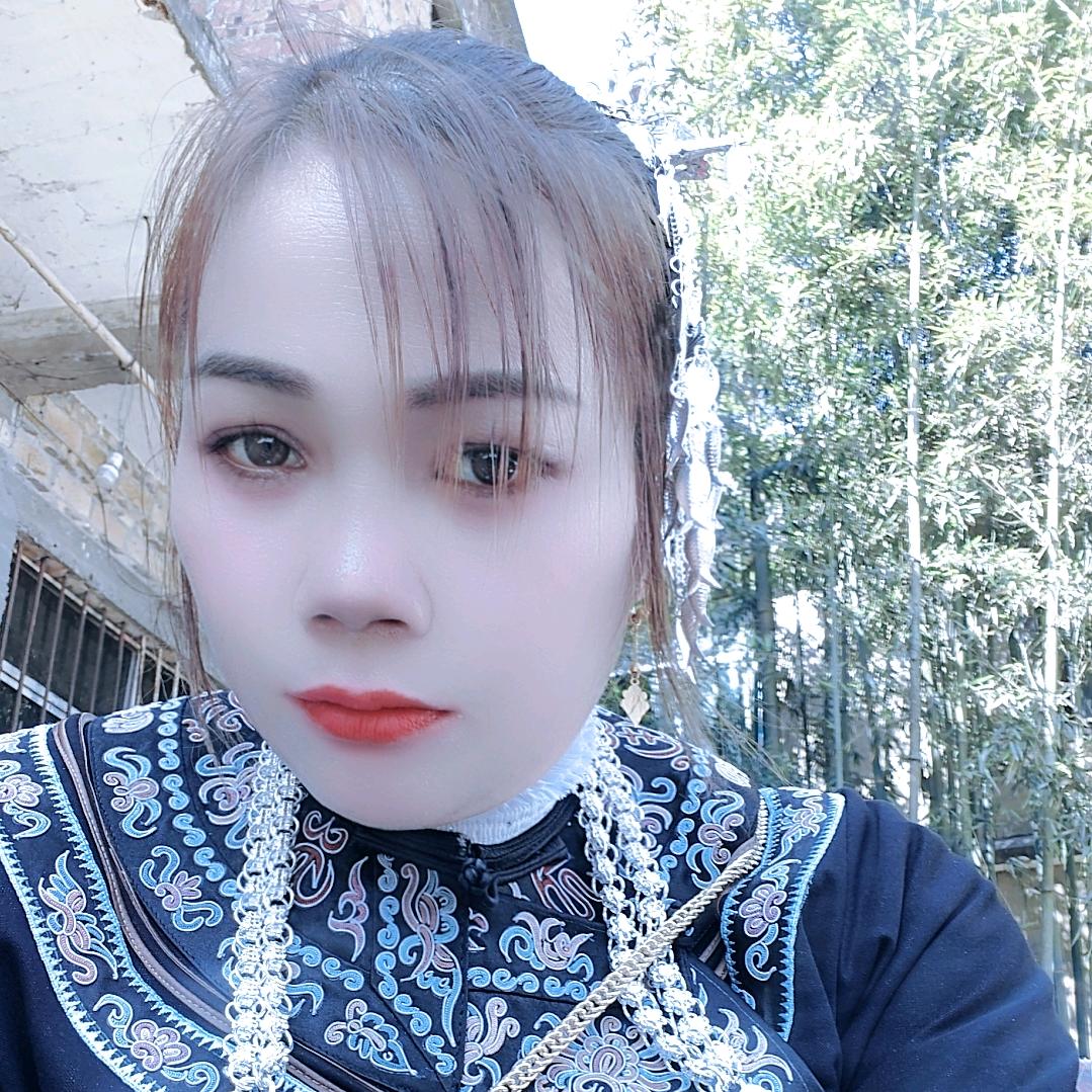 雪花飘🌹🌹飘🌺🌺☘️☘️🌻