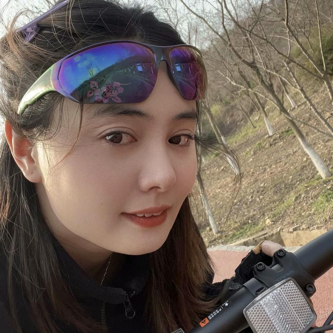 小柒爱运动