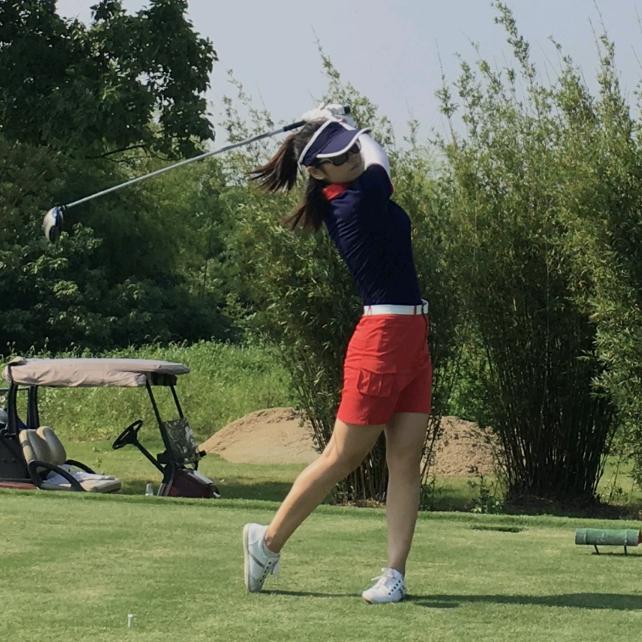 爱玩高尔夫营销中心6号