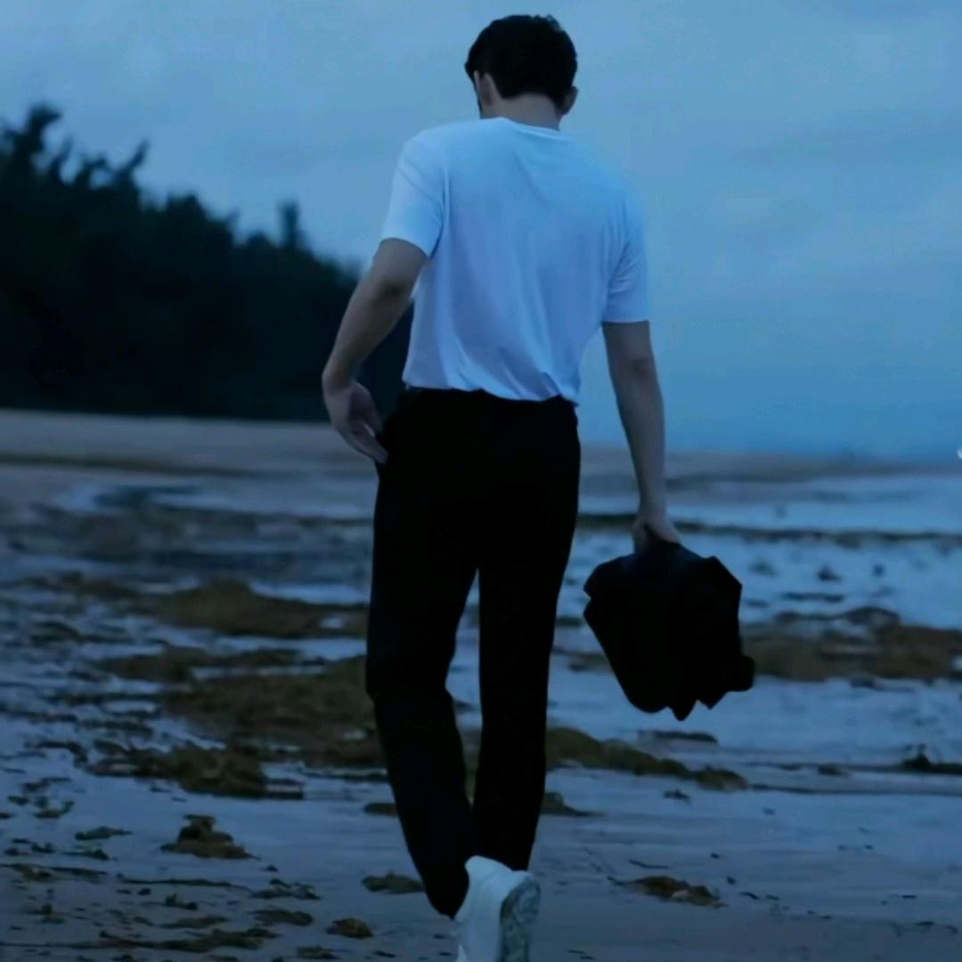 只有酒窝没有酒